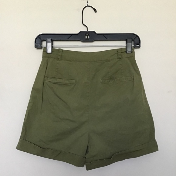 Modcloth Extra Small Army Green Flower Button Cotton Shorts with POCKETS!!! - Picture 6 of 6